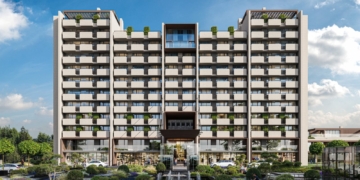 Нов живот за една легенда: започна реконструкцията на Grand Hotel Varna